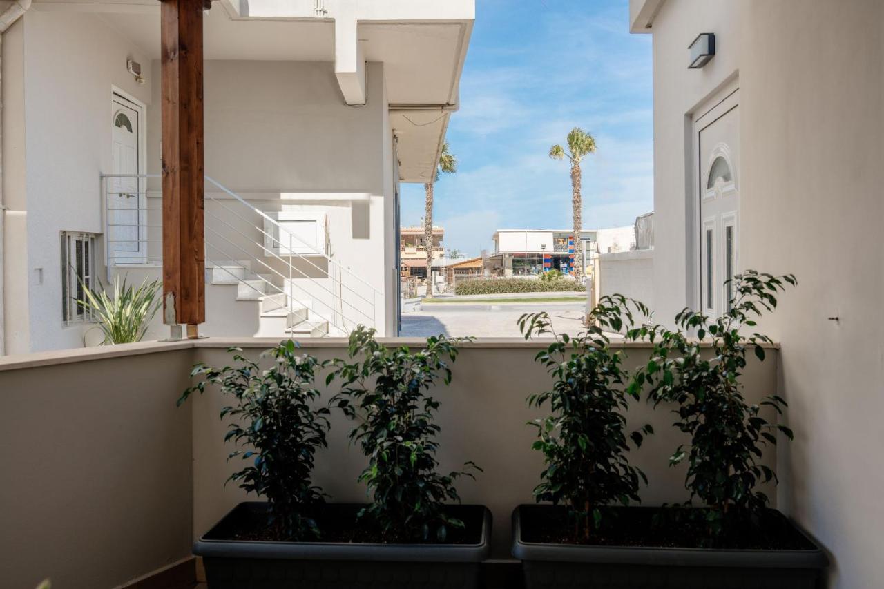 Vinnies Homes Candia Esterno foto