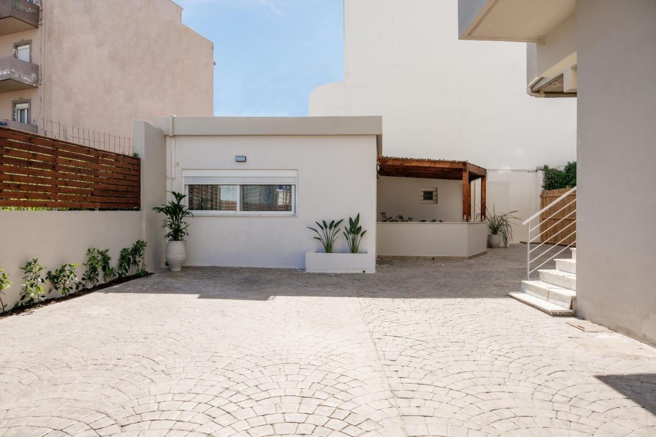 Vinnies Homes Candia Esterno foto